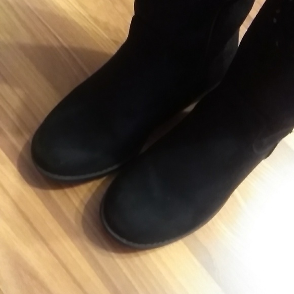 GIRL'S KENNETH COLE BOOTS SIZE 11 - Picture 3 of 5